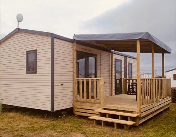 Camping La Sinope Quinéville Extérieur photo